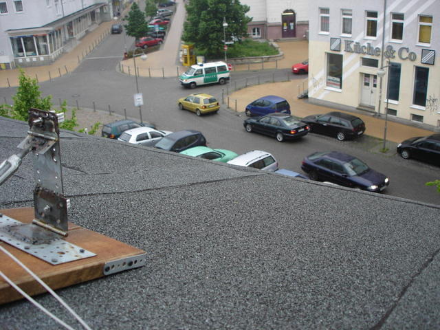 Antennenhalterung von der Seite mit Ausblick