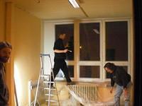 Tag 2 - Fenster wird gestrichen